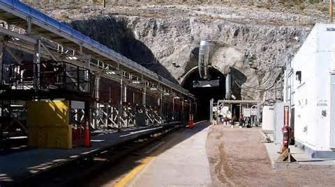 yucca mtn.jpg