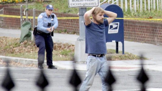 AP_16340258437479-Comet-Ping-Pong-Gunman.jpg