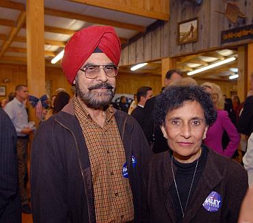 nikki-haley-parents.jpg