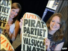 _45884925_piratebaysupportersafp.jpg