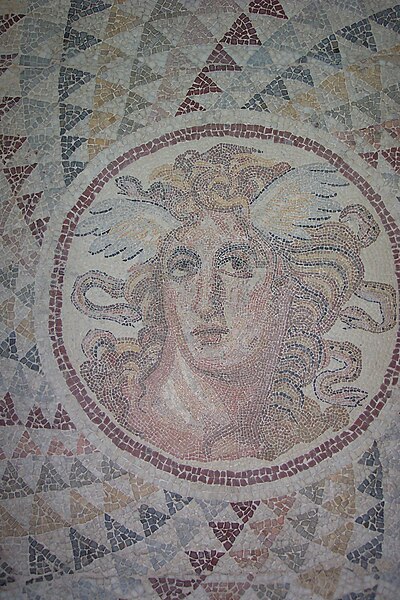 400px-Medusa_tiles.JPG