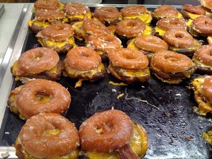 krispy-kreme-burger-300x225.jpg