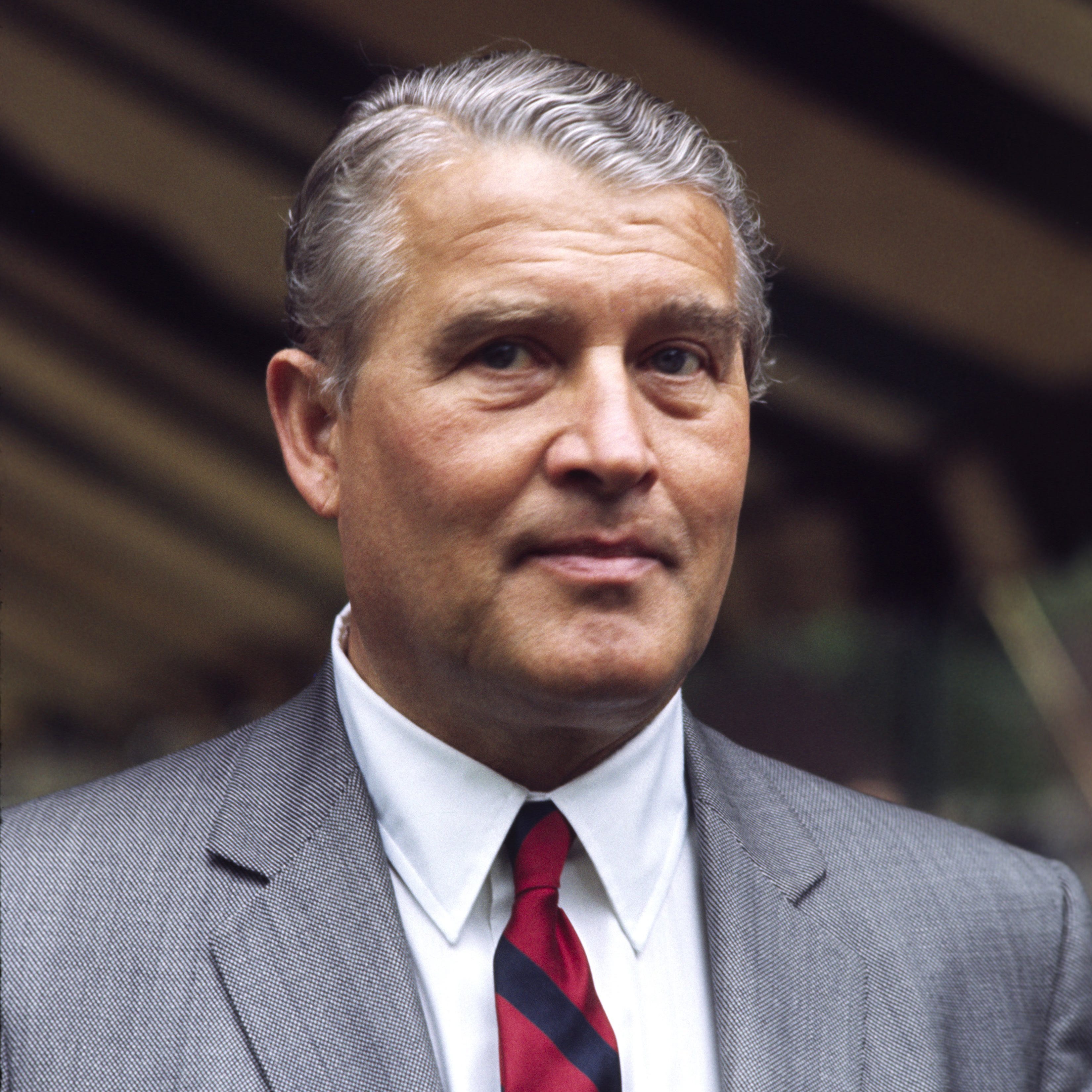 wernher-von-braun-gettyimages-476665137.jpg