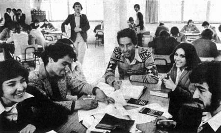 afghan_women_studying.jpg