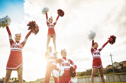 cheering.jpg