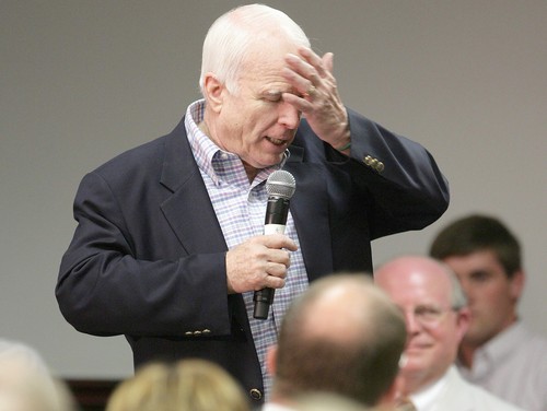 john-mccain-confused.jpg