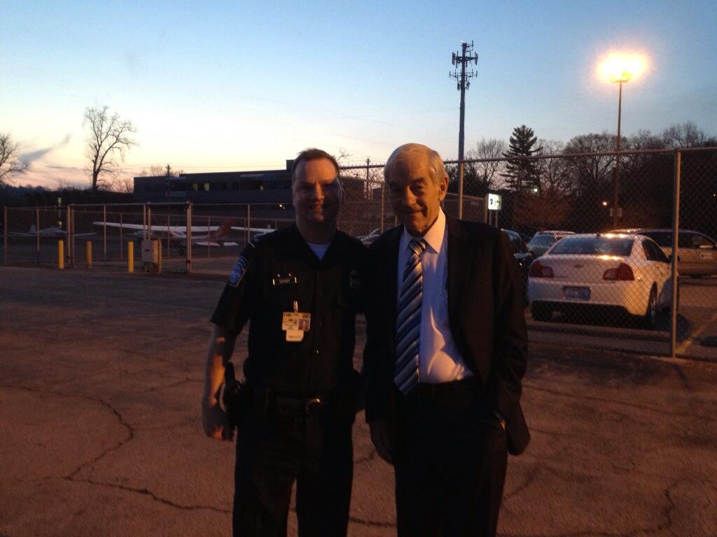 BHIykWYCUAAvTTF.jpg:large