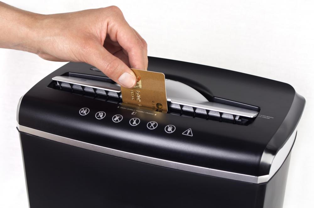 credit-card-shredder.jpg