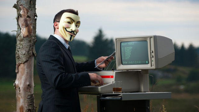 anonymous_computer2_ars-thumb-640xauto-19280.jpg
