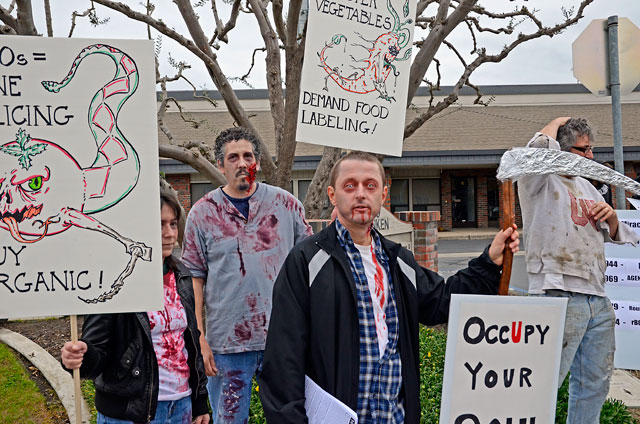 occupy-monsanto-seminis-march-16-2012-1.jpg
