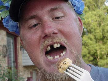 toothless%20gas%20station%20guy.jpg