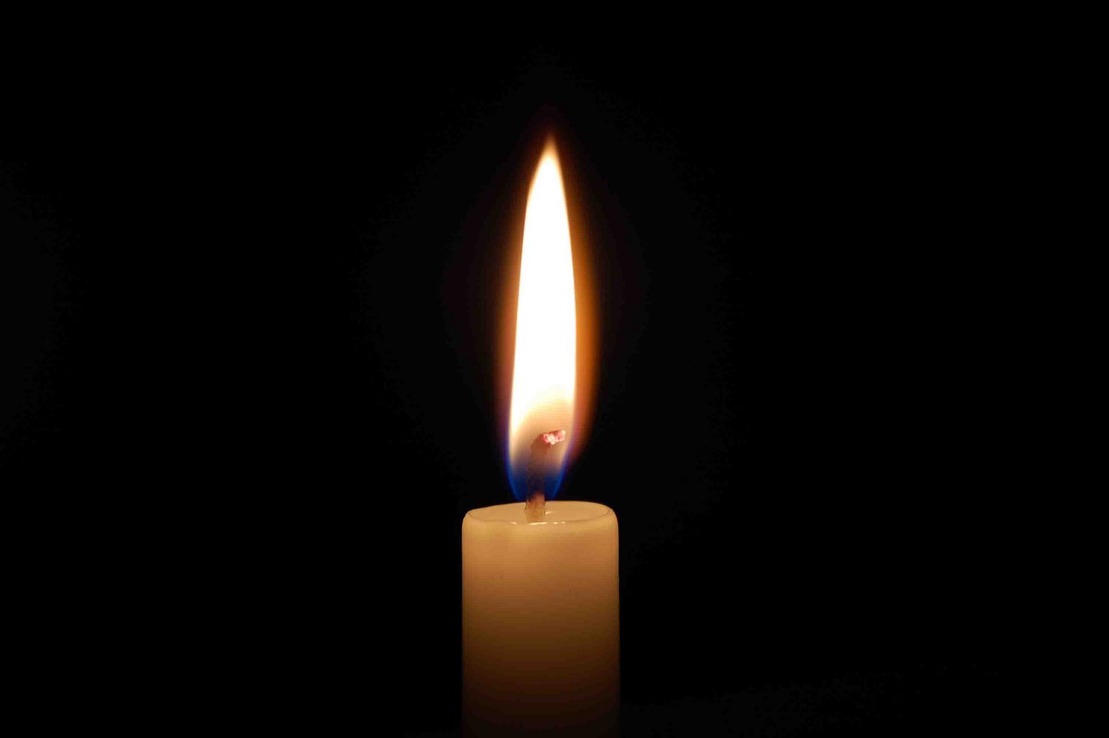 candle-in-the-dark.jpg