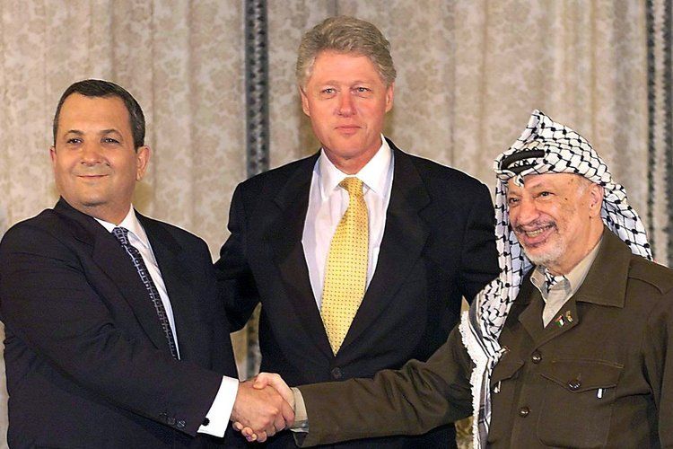 barak_99_arafat_DW__728715a1.jpg