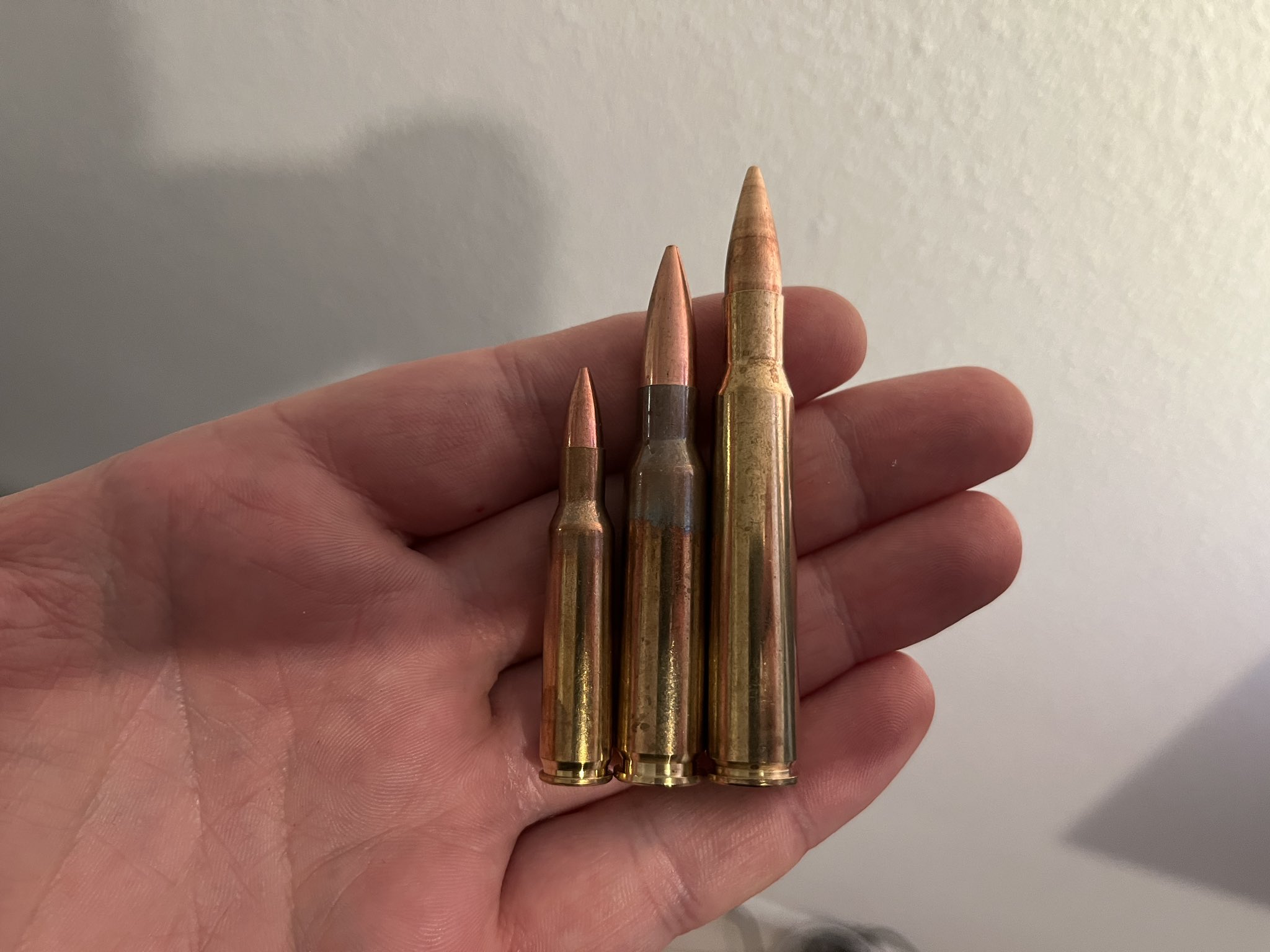 FsQgd1xWwAMDQwx.jpg:large