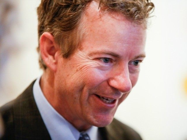 rand-paul-laughing-AP1-640x480.jpg
