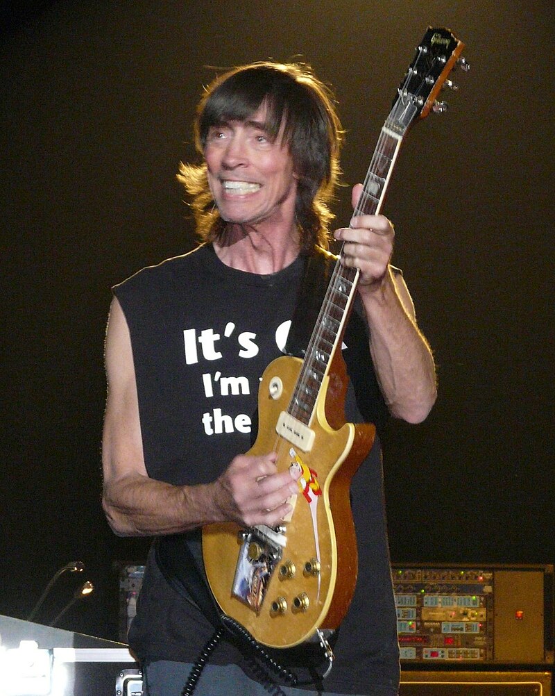 800px-TomScholz.JPG