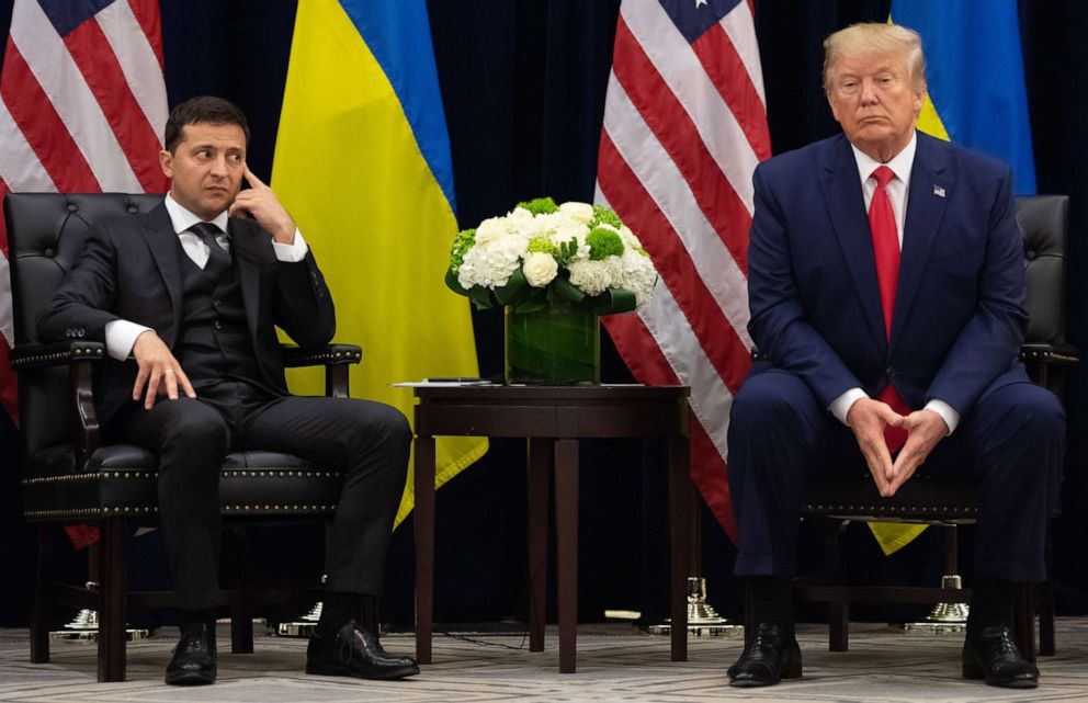 trump-zelenskiy-01-as-gty-190929_hpEmbed_17x11_992.jpg